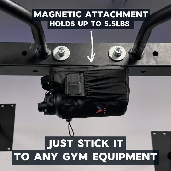 Magnetic Gym Bag with Water Bottle Holder™